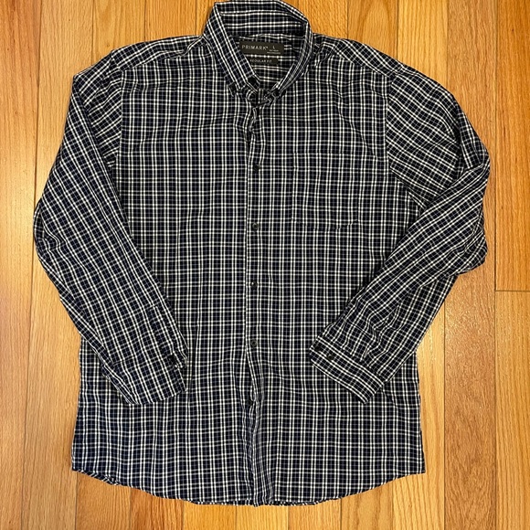 Bundle of 2 shirts. American eagle and primark - Picture 5 of 7